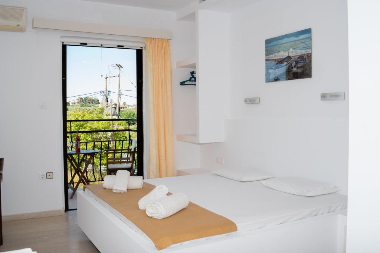Sofia Studios Laganas Ngoại thất bức ảnh